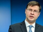 Еврогруппа продлила кредитную помощь Греции