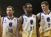 "Будивельник" уверенно победил в домашнем матче