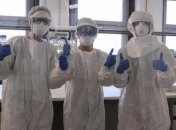 20 українських лікарів відпривились до Італії боротись з пандемією коронавірусу