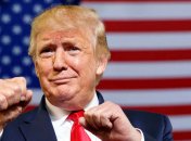 Трамп через суд хочет вернуться в Twitter и Facebook: зачем это ему и какие у него шансы