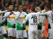 Боруссия М уничтожила Аугсбург и возглавила турнирную таблицу Бундеслиги