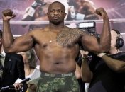 Уайт оценил шансы Усика в бою с Чисорой