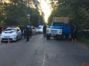 На Оболони в Киеве устроили стрельбу из-за вырубки леса