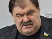 Бондаренко говорит, что сам уволился, а поддельный диплом не комментирует