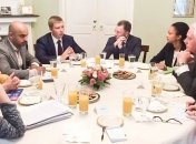 Нардеп Найем призывает Тиллерсона "говорить с лидерами Украины прямо"