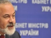 У Табачника утверждают, что не покупали учебники по 600 грн