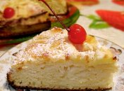 Яблочный пирог с заливкой «Нежный»