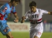 "Шахтер" и "Металлист" поборются за форварда "Сан-Пауло"