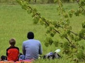 Пикник на природе: чем развлечь детей