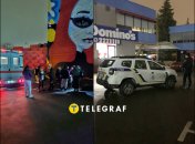 На парковке у кинотеатра "Лейпциг" в Киеве случилась драка вечером 24.01.2025