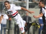 "Барселона" подписала бразильского защитника