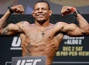 "У них были мачете, ножи, гранаты": боец UFC получил ранение осколком гранаты