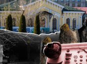 Ситуація на Поштовій площі й досі не врегульована. Фото Колаж "Телеграфу"