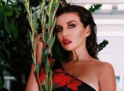 «Вы серенькие»: Анна Седокова устроила выпад в адрес подписчиков