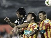 Лига чемпионов. Грубый подкат едва не лишил футболиста жизни (Видео)