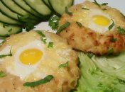 Шницель с яйцом