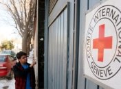 Геращенко: Красный Крест передал посылки заложникам на Донбассе