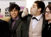 Fall Out Boy перенесли дату выхода альбома