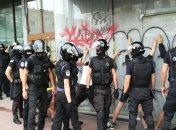 Полиция продолжает патрулировать улицы после "КиевПрайда"