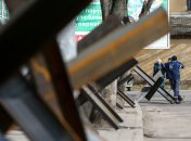 Противотанковые ежи на улицах Житомира