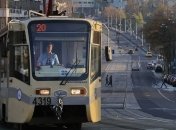 В Запорожье трамвай врезался в маршрутку, есть пострадавшие