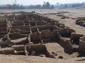 Археологи искали в Египте храм Тутанхамона, а нашли целый затерянный город