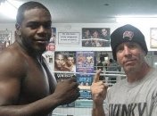 Ямайский супертяжеловес: Бокс от Джошуа - очень умный