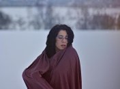 Зимові тренди макіяжу 2025–2026: кольори, техніки та текстури