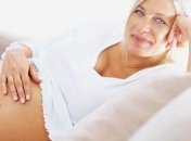 Ученые считают, что поздние роды продлевают срок жизни