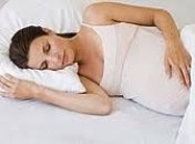 Беременным полезно спать на левом боку