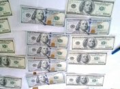 СБУ задержала на взятке сотрудника военкомата и двух посредников