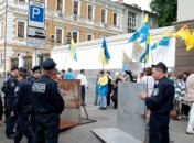 Азаров: День Независимости украинцы встречают с оптимизмом