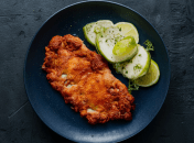 Шніцель стане чудовим варіантом обіду  (зображення створено за допомогою ШІ)