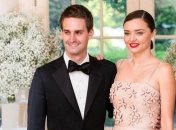 Бывшая супруга Орландо Блума показала новые свадебные фото с миллионером