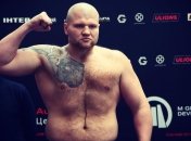 Украинский "Халк" нокаутировал соперника в первом раунде (видео)