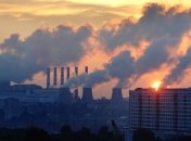 Назвали официальную причину появления запаха сероводорода в Москве  