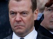 дмитрий медведев недоволен поставками оружия в Украину