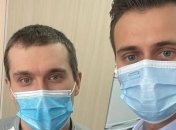 В Украине начали вакцинацию от COVID-19: первопроходцем стал врач из Черкасс (фото)