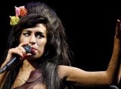 Композиция Эми Уайнхаус "Cherry Wine" может получить "Грэмми"