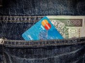 В Україні затвердять переказ грошей за допомогою QR-коду