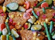 Названы продукты, которые не рекомендуется покупать в супермаркетах 