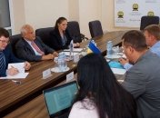 Сайдик и губернатор Донецкой области провели переговоры