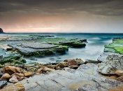 Такого вы еще не видели: потрясающая красота каменного пляжа (Фото)