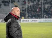 "Ученик Зидана": тренер ударом головой отправил коуча соперников в глубокий нокаут (Видео)