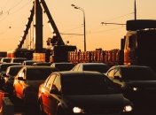 Через пандемію, на в'їзді до Києва багатокілометрові затори 