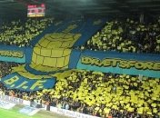 Футболист помог фанату обнаружить смертельную болезнь попаданием мяча в голову