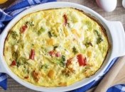 Рецепт дня: французький пиріг із куркою, грибами і броколі