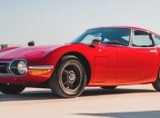Легендарный Toyota 2000GT продадут на аукционе
