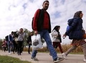 ООН: Поток беженцев и иммигрантов в Европу снизился