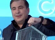 Саакашвили удивил украинцев, придя к Шустеру... с крысой (видео)